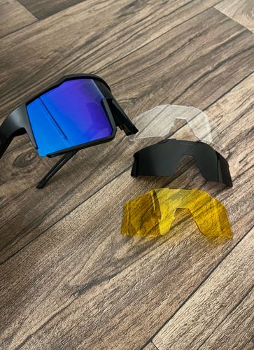 Customer photo review of KE9022 Cycling Sunglasses With Multiple Interchangeable Lenses
