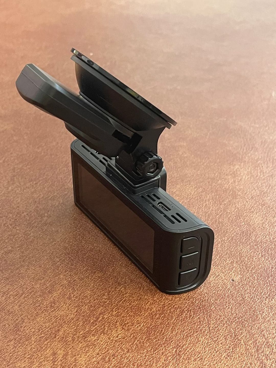 Customer photo review of Redtiger F7N 4K Dual Front and Rear Dash Cam With 64GB SD Card