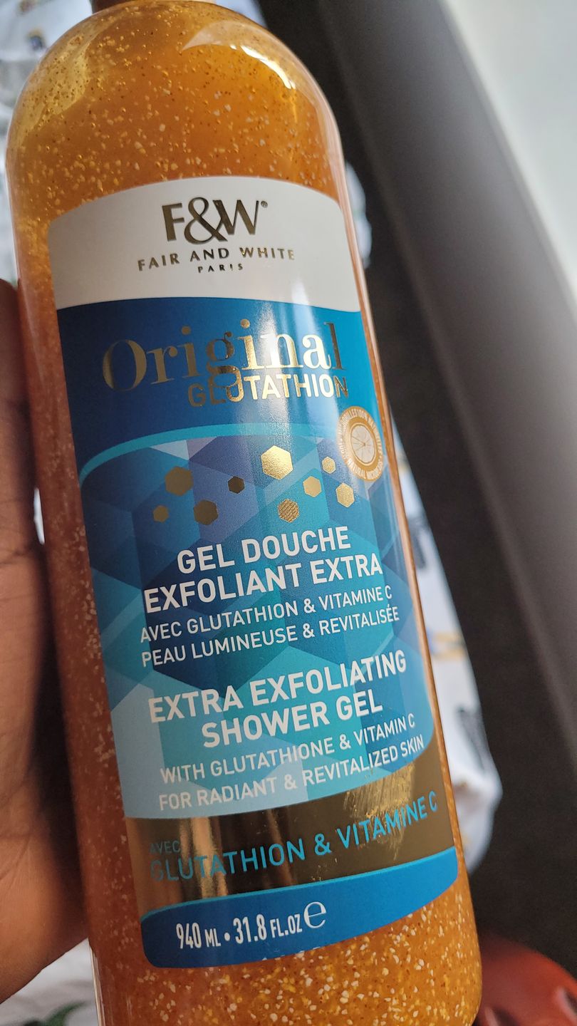 Customer photo review of Original Glutathion   Exfoliating Shower Gel 940ml
