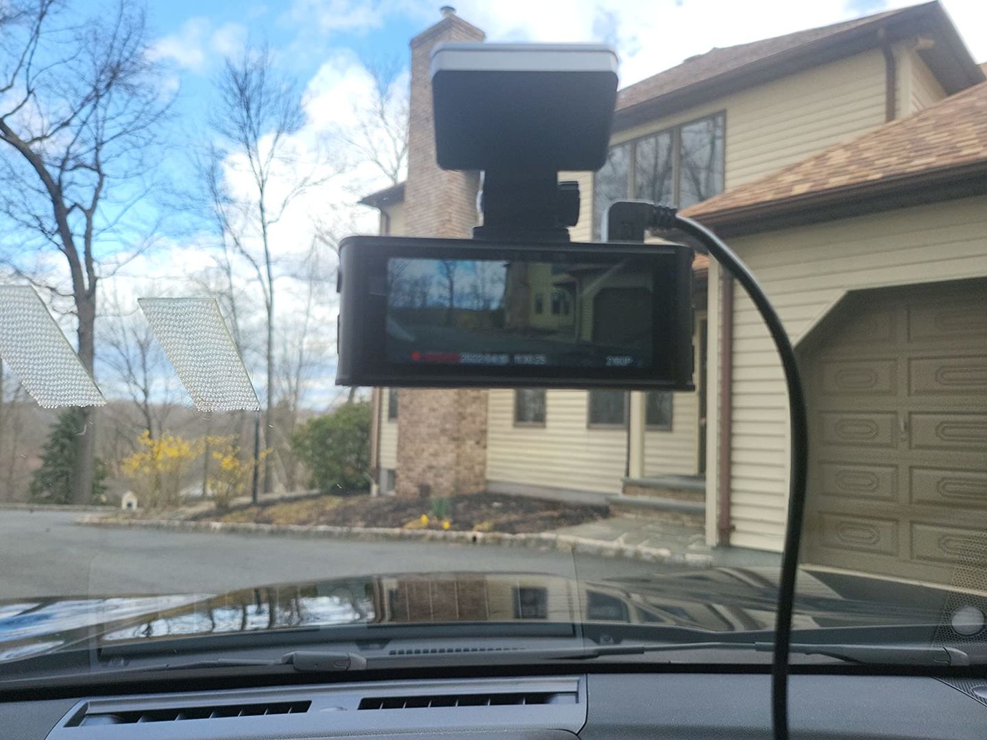 Customer photo review of Redtiger F7N 4K Dual Front and Rear Dash Cam With 64GB SD Card
