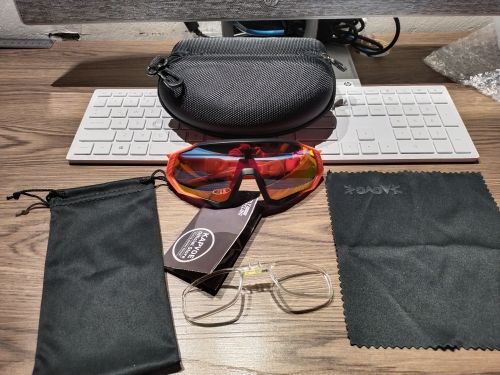 Customer photo review of KE9408 Cycling Sunglasses With Multiple Interchangeable Lenses