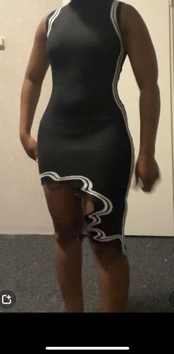 Customer photo review of Abstract Print  Elegant Irregular Midi Dress