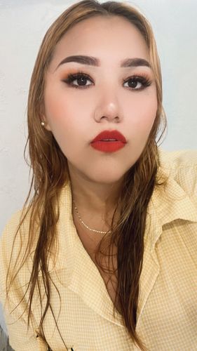 Customer photo review of Yuya Labial Líquido Mate "Mi Amor"