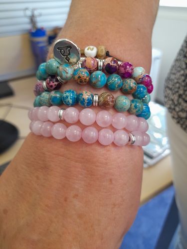 Customer photo review of Bracelet mala en Quartz rose, Amazonite, Jaspe impérial et Turquoise