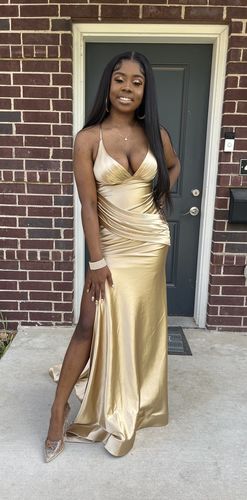 Customer photo review of RIHANNA