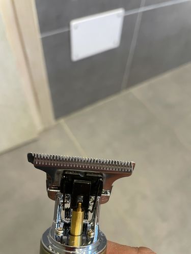 Customer photo review of Trimmer outliner de diseño