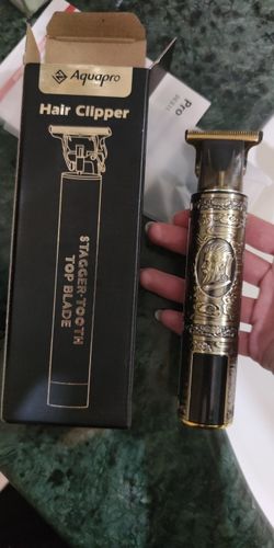 Customer photo review of Trimmer outliner de diseño