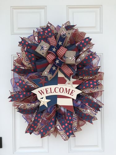 Customer photo review of UITC Oval Wreath Board