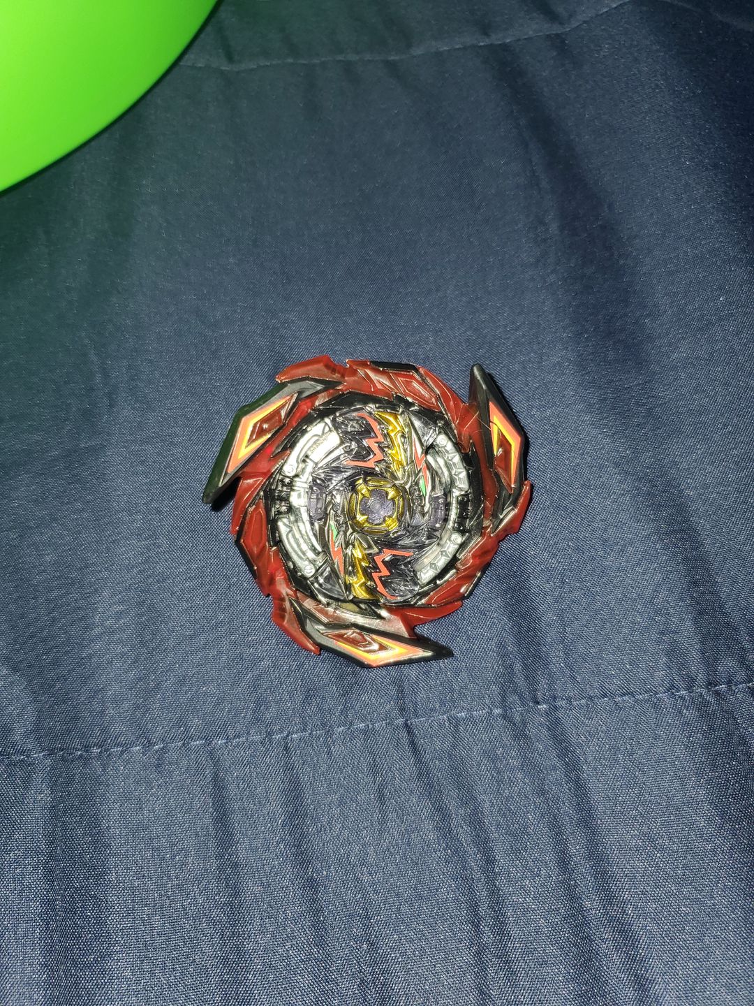 Customer photo review of Takara Tomy Beyblade Burst DB B-181 Random Booster Vol. 25