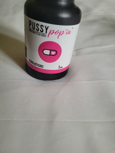 Customer photo review of Pussy Pop’in