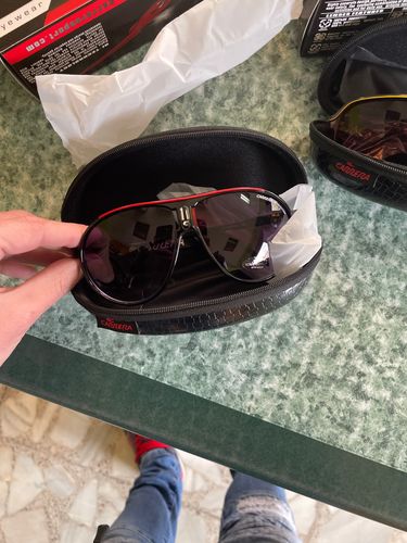 Customer photo review of Vintage Oversized Pilot Sunglasses
