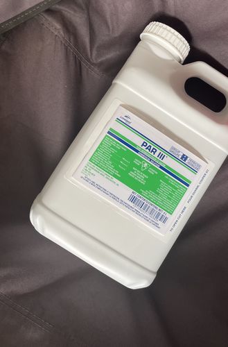 Customer photo review of Par 3 Lawn Weed Killer 4L