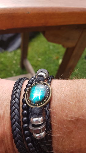 Customer photo review of Sternzeichen Armbänder