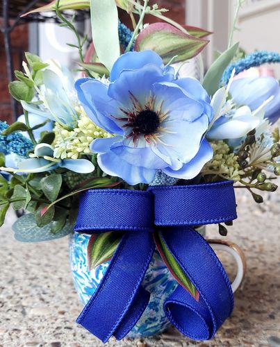 Customer photo review of 7/8"X25Yd Value Faux Burlap Royal Blue RC500525