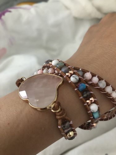 Customer photo review of ROSENQUARZ-HEILUNG WICKEL-ARMBAND