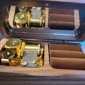 Customer photo review of Ava - Music Box with Wedding Ring Pillow