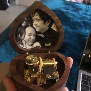 Customer photo review of Lova - Heart Music box with Mirror