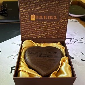 Customer photo review of Lova - Heart Music box with Mirror