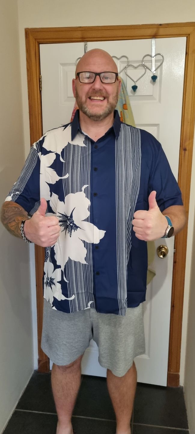 Customer photo review of Men's Vertical Stripe Flower Print Vacation Navy Blue Hawaiian Vintage Aloha Short Sleeve Shirt