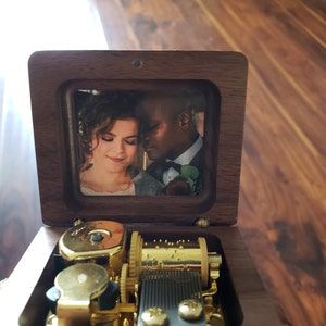 Customer photo review of Bruna - Small Music Box without Stopper