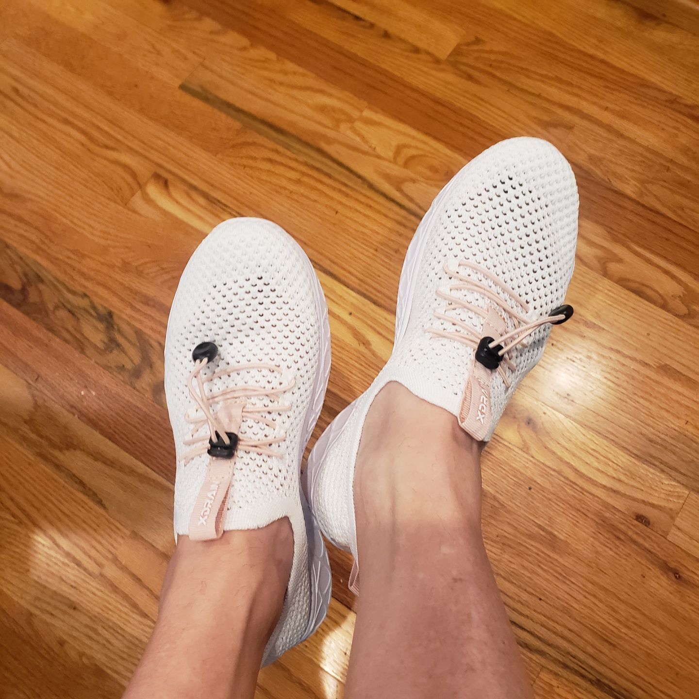 Customer photo review of Aleader Women's Xdrain Vibe Knit Water Shoes