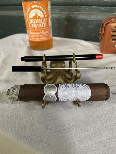 Customer photo review of Brass Octopus Phone Holder