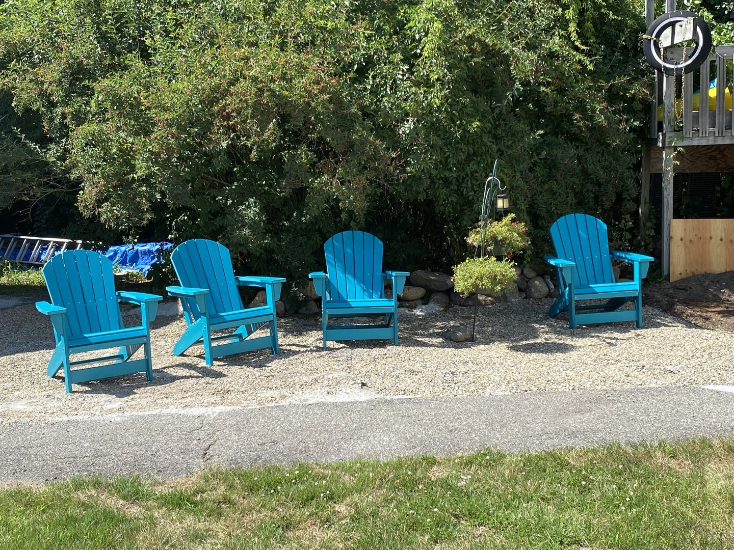 Customer photo review of Set of 4 DuraWeather Poly® King Size Stationary Adirondack Chair