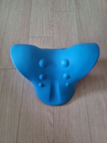Customer photo review of Neck stretcher