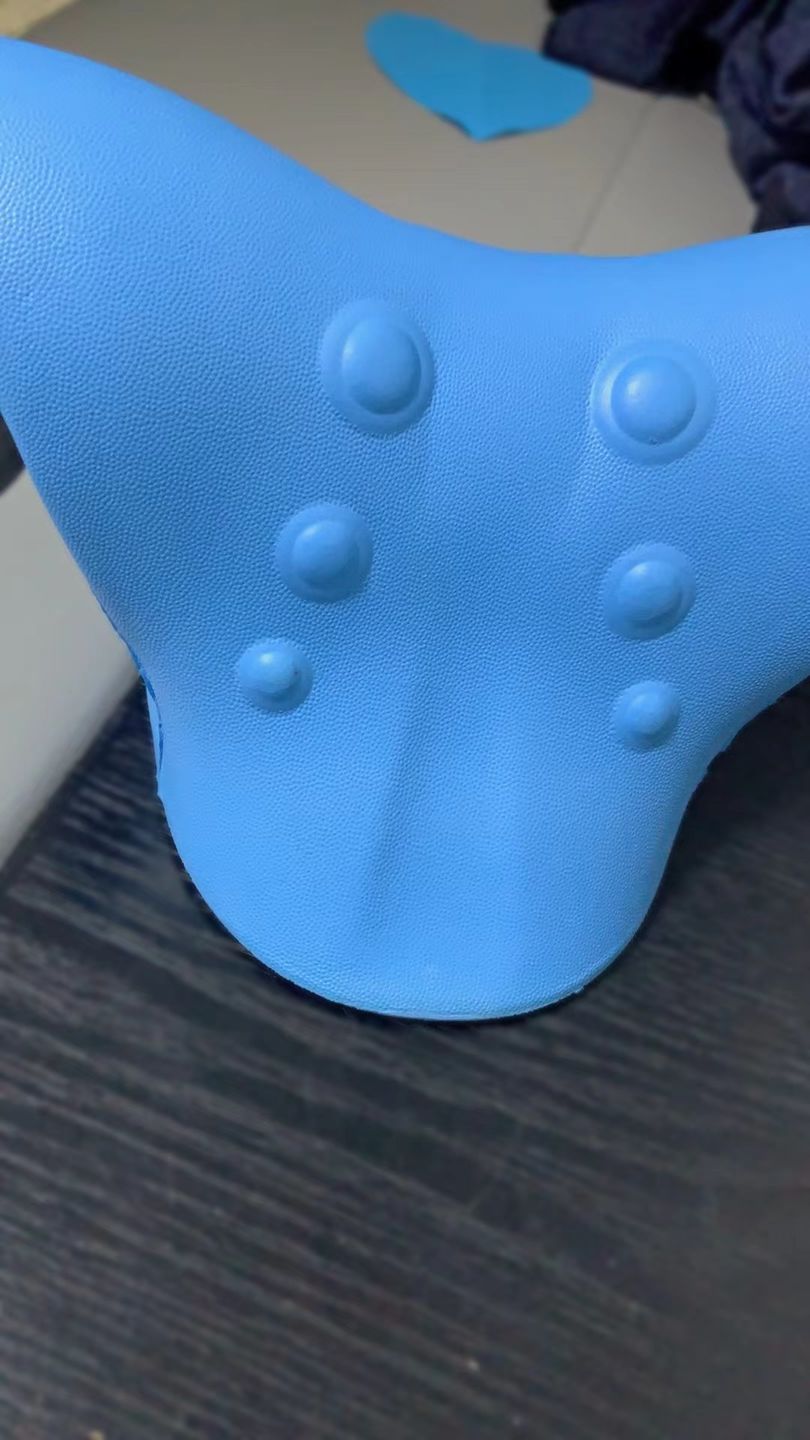 Customer photo review of Neck stretcher