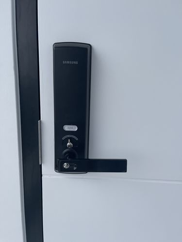 Customer photo review of Samsung SHP-DH537