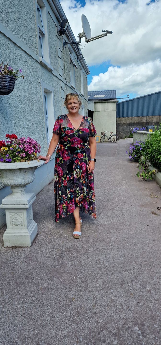 Customer photo review of Tilly Black Fuchsia Print Angel Sleeve Sweetheart Dress