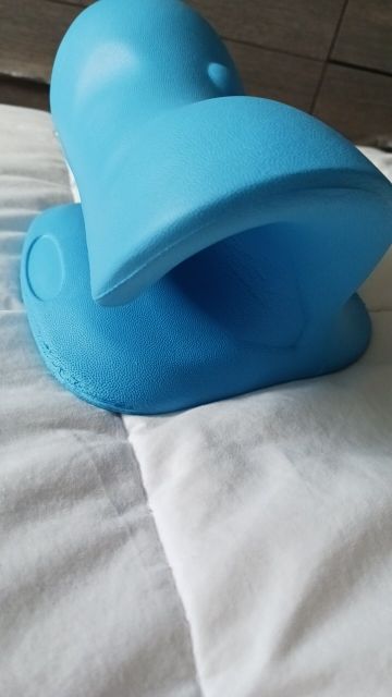 Customer photo review of Neck stretcher