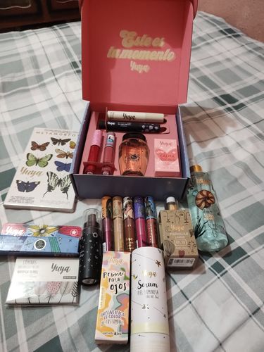 Customer photo review of Spray fijador de maquillaje YUYA