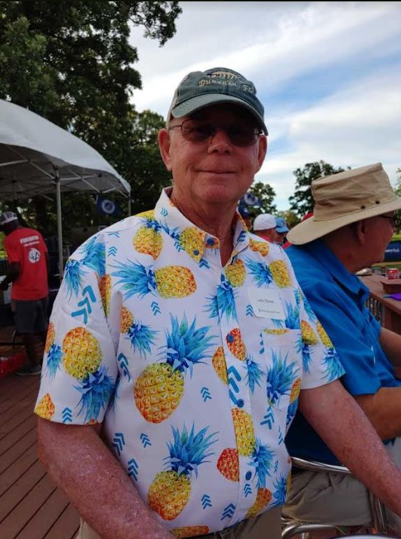 Customer photo review of 21 Pineapples Signature Button Up Shirt (White)