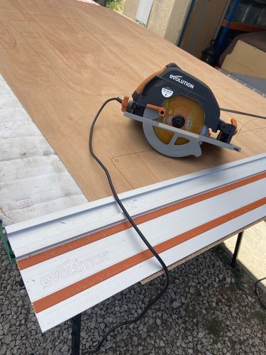 Customer photo review of Pack Evolution : Scie circulaire 185mm R185CCSX+ avec Lame multi-matériaux TCT et Sac de transport + Guide de coupe de 2,8m