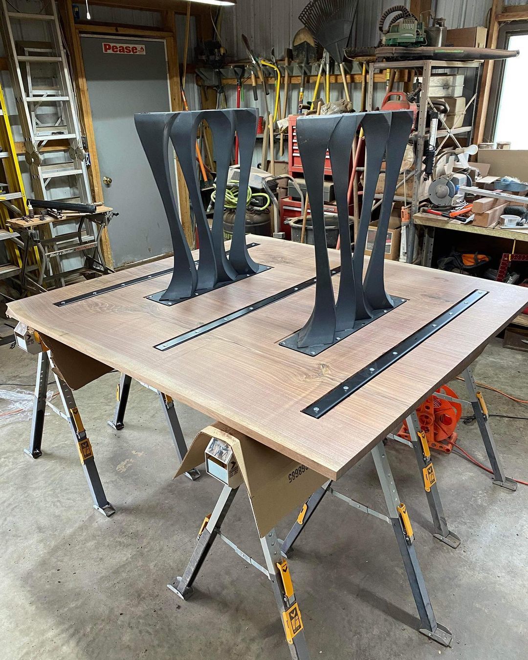 Customer photo review of Metal Table Legs - 410 Radix - 28H, 34H inch - Set of 2 pcs - Flowyline