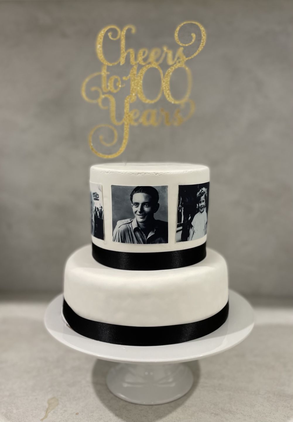 Customer photo review of 6  x 7 cm Square Cookie Custom Edible Icing Images
