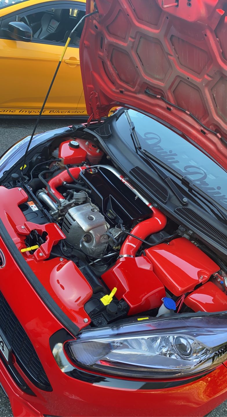 Customer photo review of Proform Engine Bay Slam Panel Covers (various colours) - MK7.5 Fiesta inc ST180