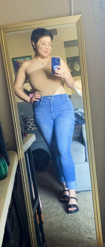 Customer photo review of One-Shoulder Transform Versatile Tank Top