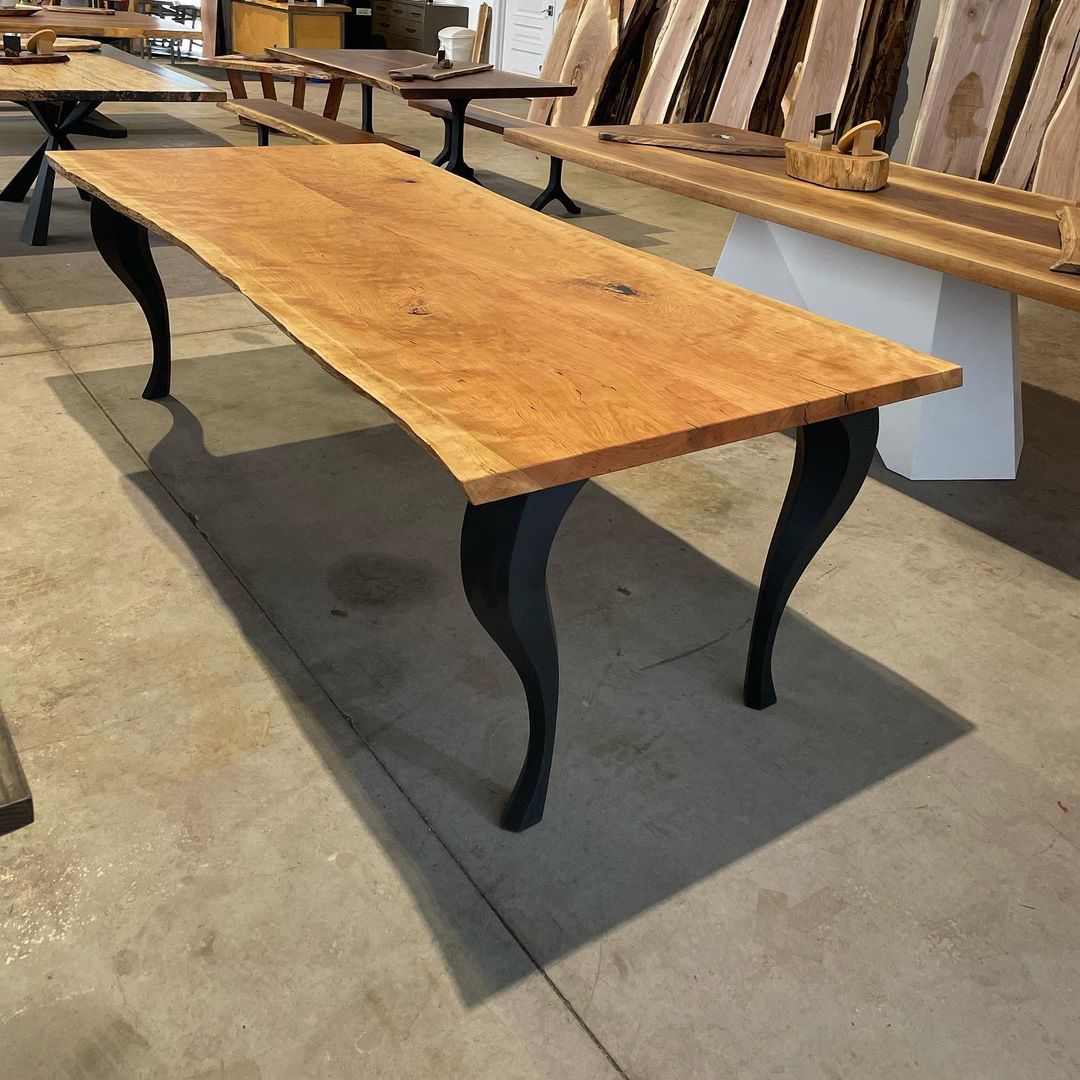 Customer photo review of Metal Table Legs - 502 Priya - 3W, 28H inch - Set of 4 pcs - Flowyline