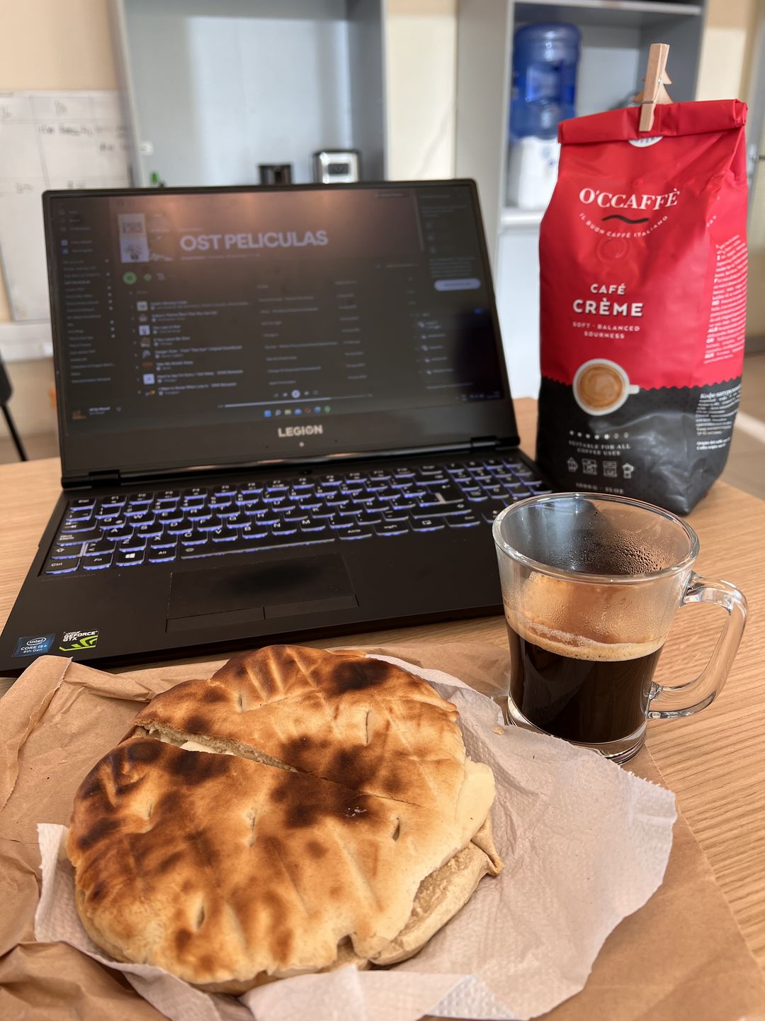 Customer photo review of Occaffe Grano Espresso Creme Rojo 1kg