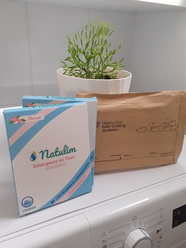 Customer photo review of Eco-Tiras de Detergente 40 lavados Natulim