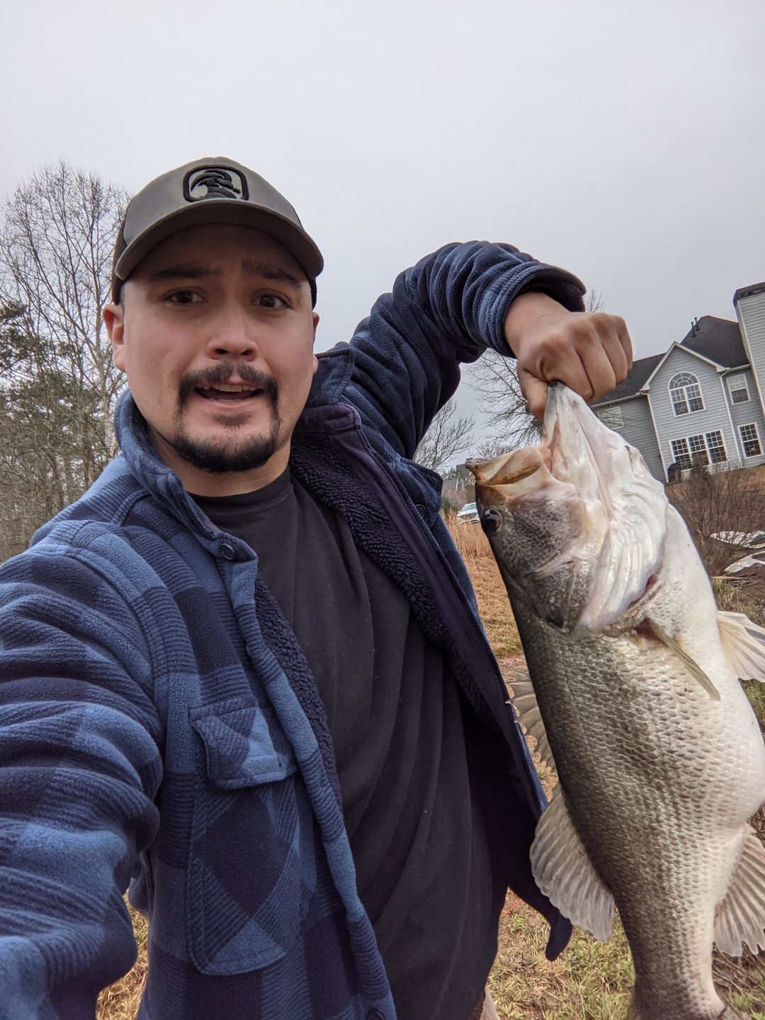 Customer photo review of Swimmax Fishing Lure | Eight-Segmented | BKK Hook |  Easy Catch | Rattling with Noise | Heavy-Duty Dyneema Fiber Joint | Jointed Swimbait for Bass & Trout & Crappie