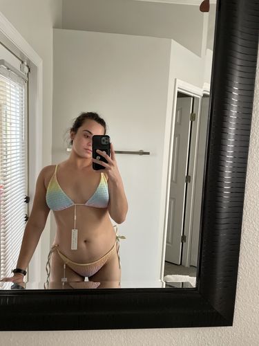 Customer photo review of Hawaii Top - Marshmallow Rainbow