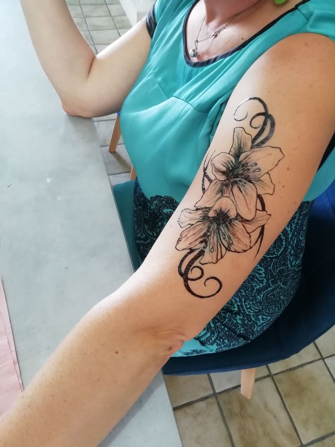 Customer photo review of 1 oz. Bottle of Fresh Jagua tattoo Gel