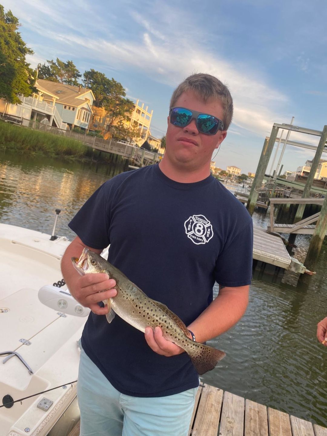 Customer photo review of Swimmax Fishing Lure | Eight-Segmented | BKK Hook |  Easy Catch | Rattling with Noise | Heavy-Duty Dyneema Fiber Joint | Jointed Swimbait for Bass & Trout & Crappie