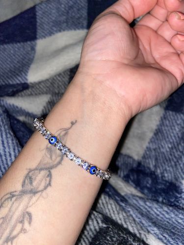 Customer photo review of “Evil eye” Tennis bracelet