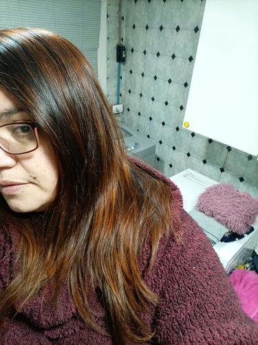Reseña con foto de un cliente sobre Pack 3 Hennas Jamila BAQ Premium - Cobrizo Intenso y Duradero 🔥 👩🏼‍🦰