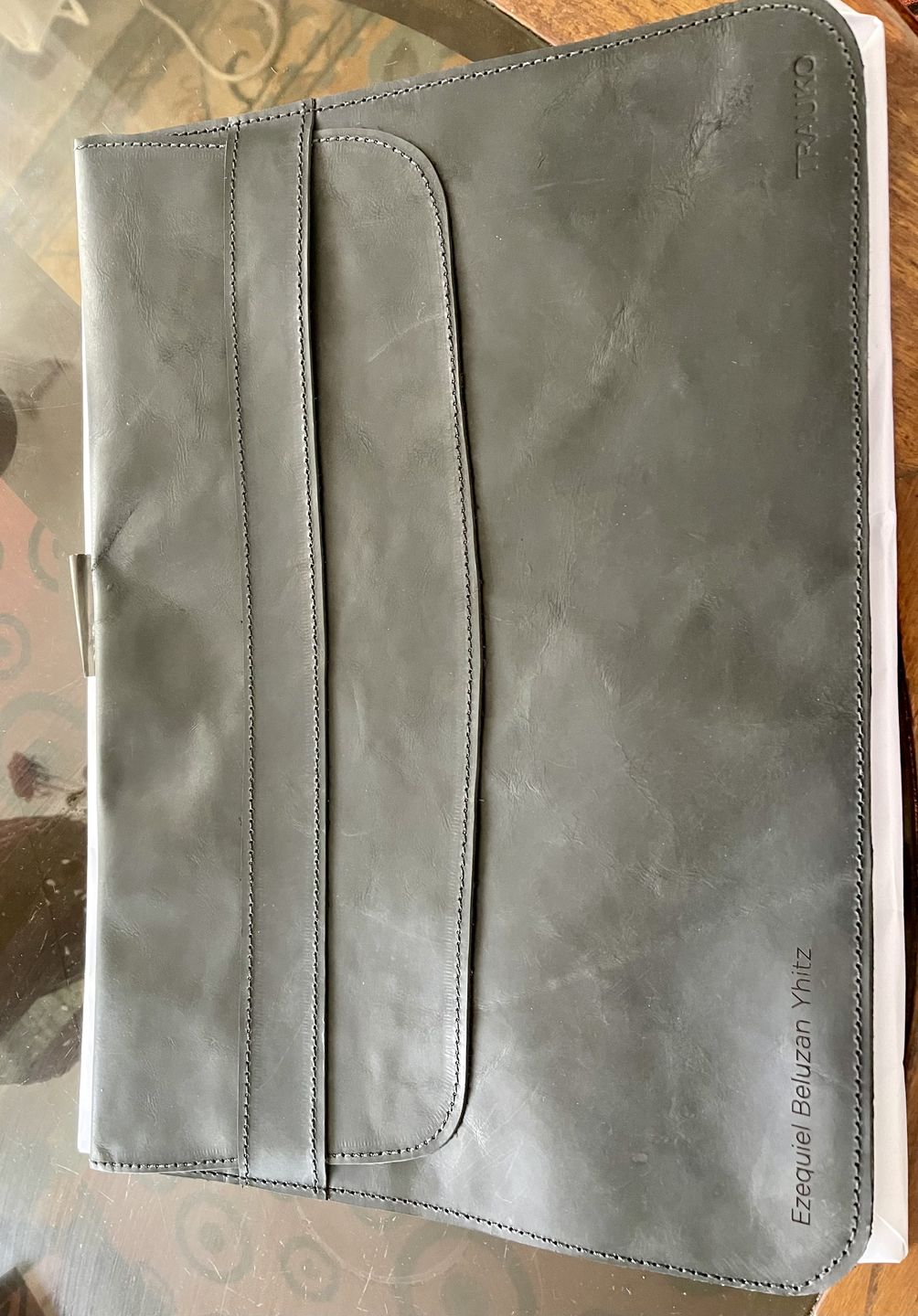 Customer photo review of Funda Notebook