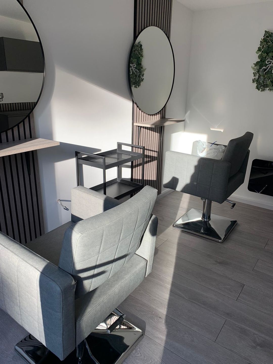 Customer photo review of SlatWall Acoustic Grey Oak